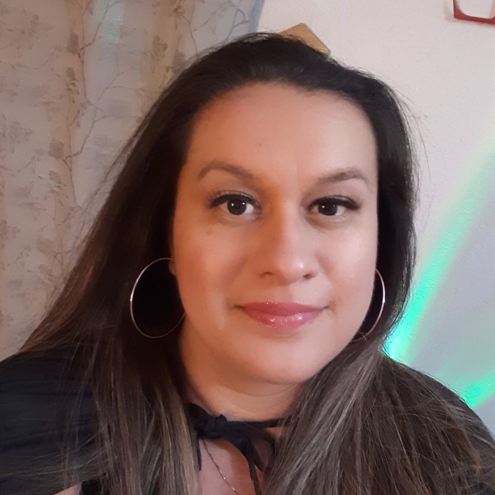 Meet your Posher, Denise